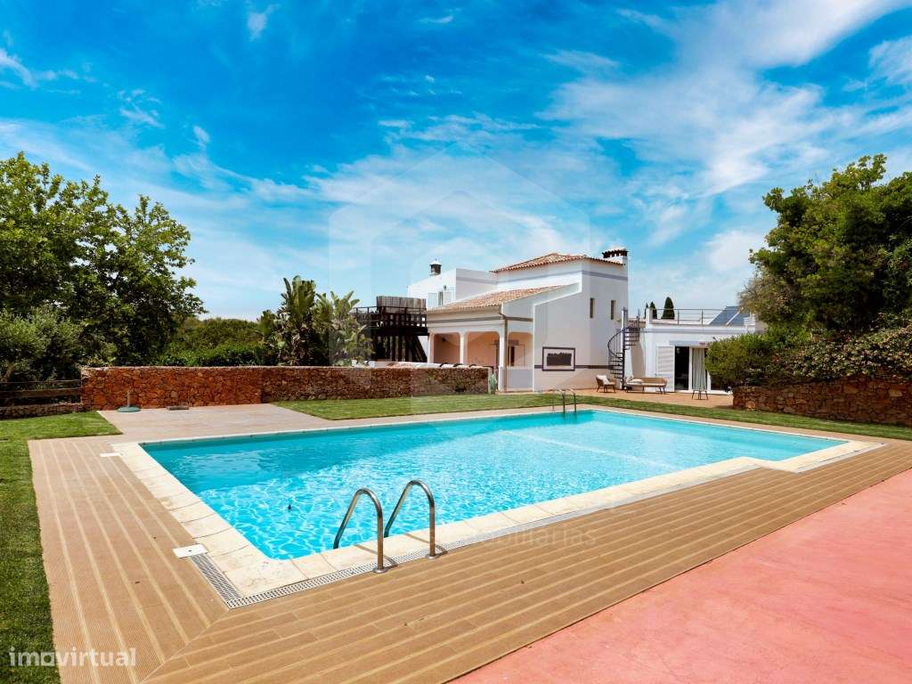Villa T9 Exclusiva em Ferragudo com Alto Potencial de Rendimento-59