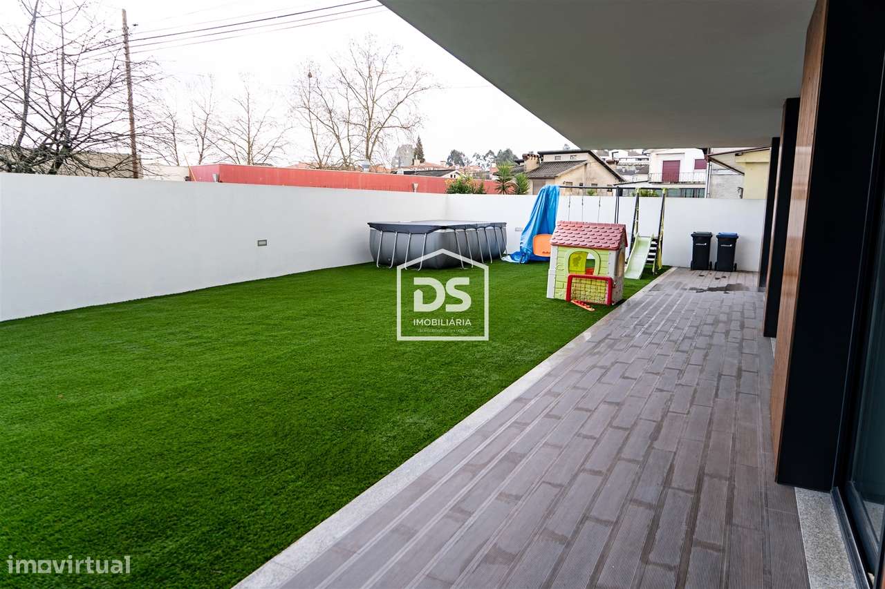 MORADIA DE LUXO T3 + ESCRITORIO - CENTRO DE PAÇOS DE FERREIRA-39