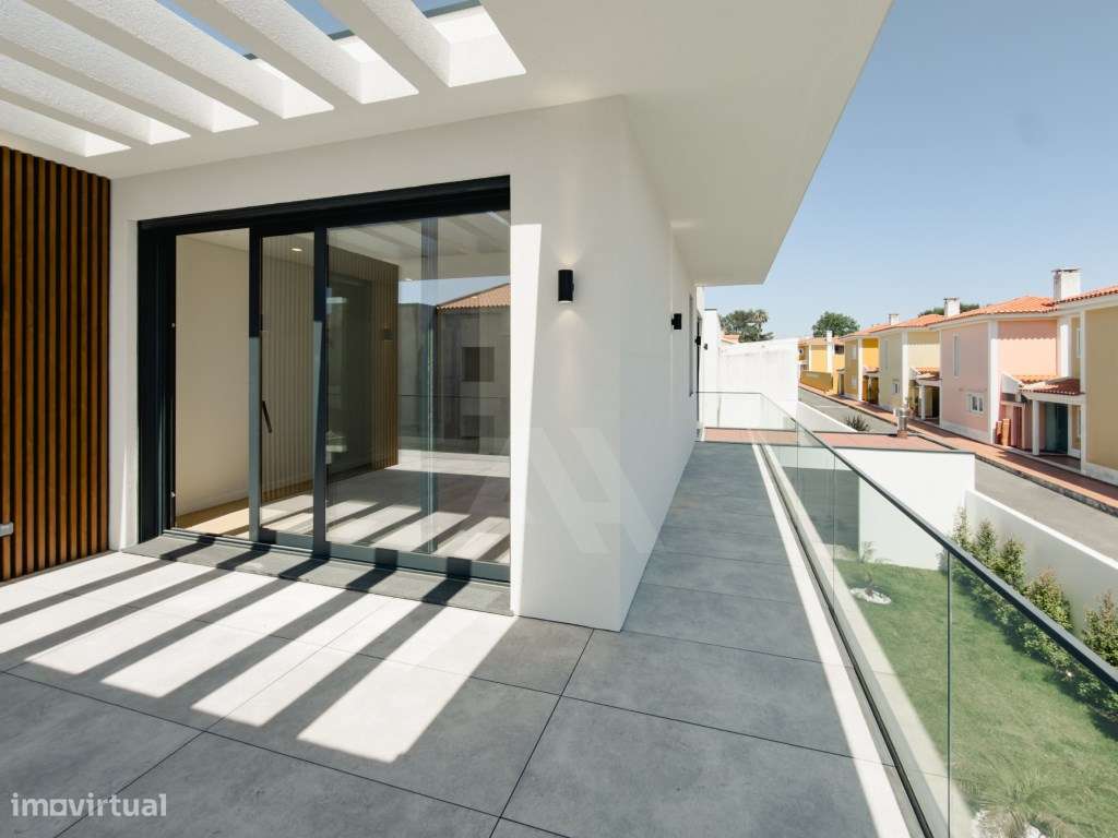 Moradia T4 Nova em Murches-27