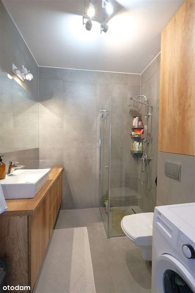 2 POKOJE NA ZAMKNIĘTYM OSIEDLU, W CENIE umeblowanie i Miejsce Parking-16