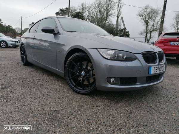 BMW 335 d Coupe Aut. - 2