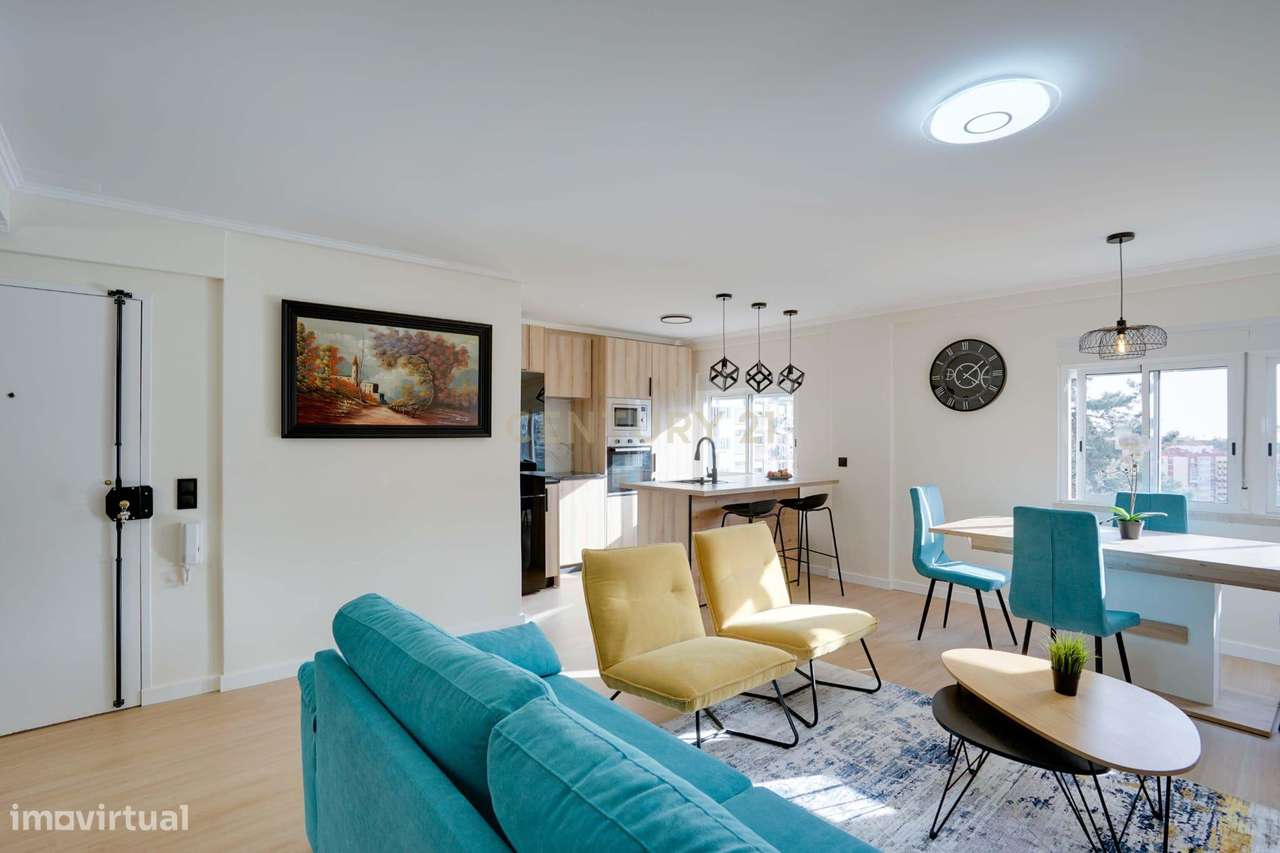 Apartamento T2 remodelado na Rinchoa-5