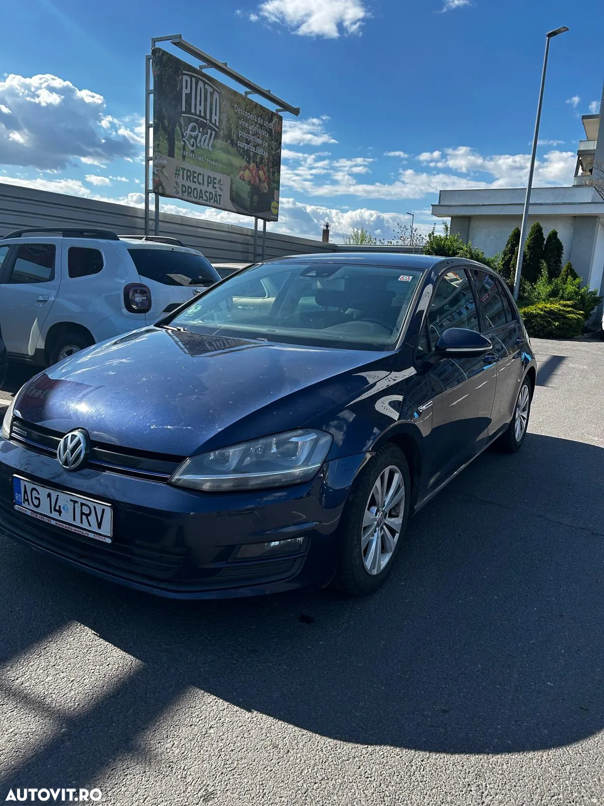 Volkswagen Golf 1.6 TDI DPF Trendline - 6