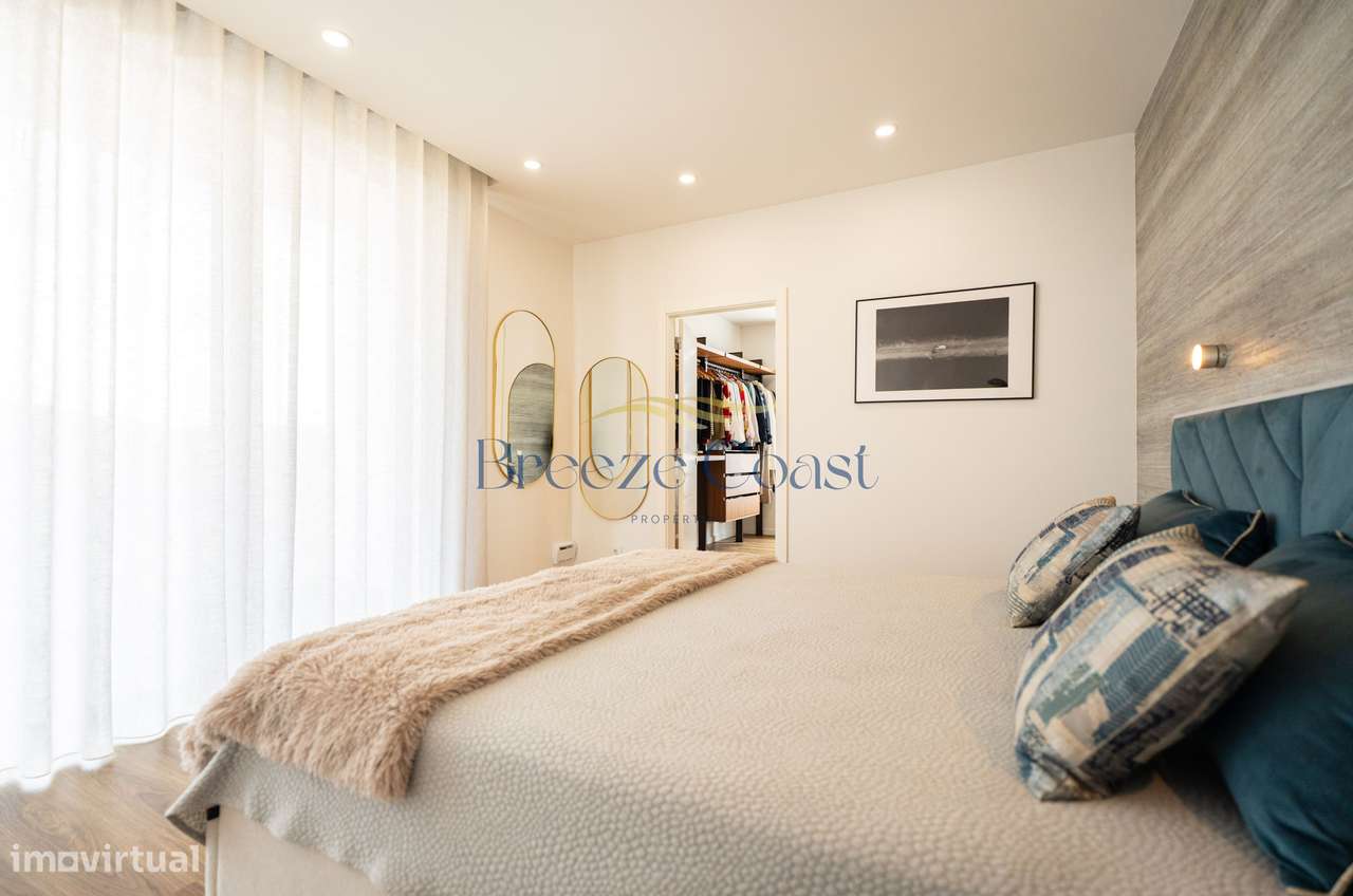 Moradia T4 de Arquitetura Distinta e Elegância Intemporal-27