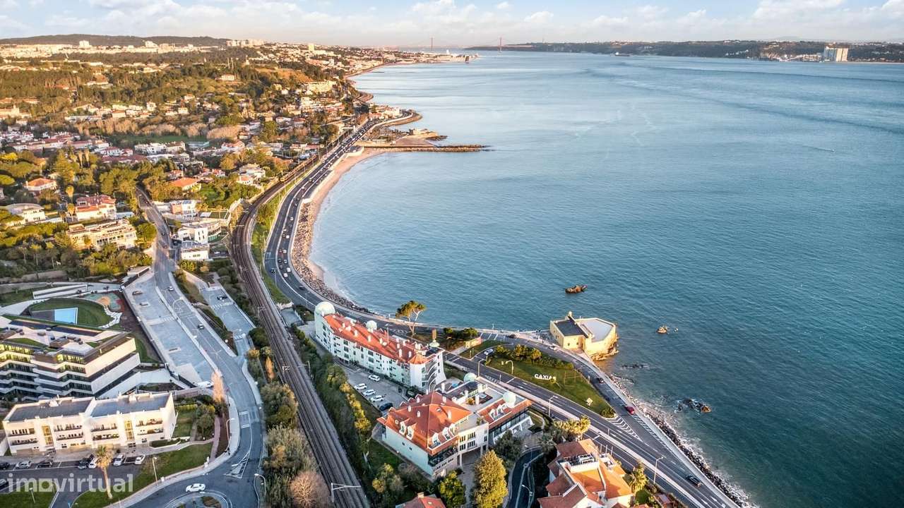 Duplex T4 com piscina, Paço de Arcos, Oeiras - Grande imagem: 4/33