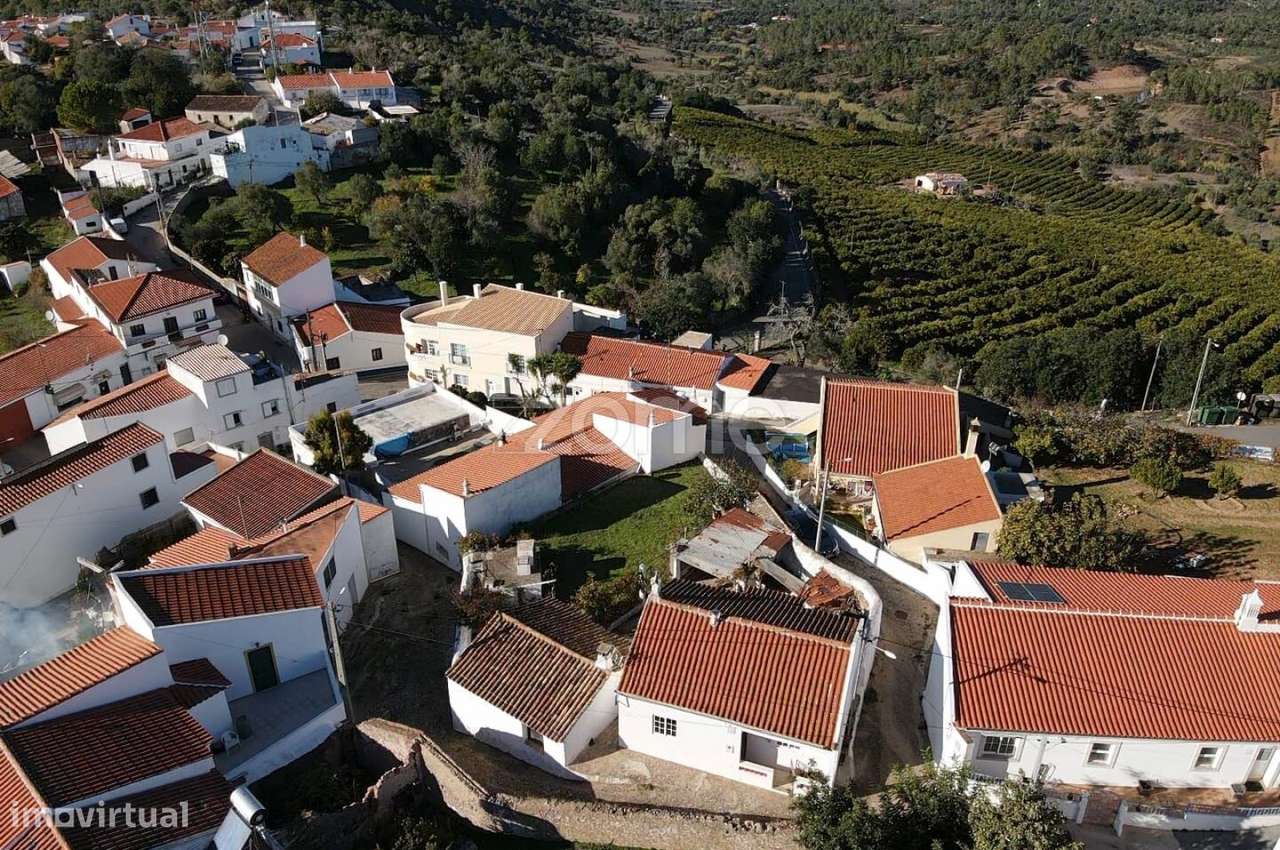 Fantástica Moradia V2, Anexos e Terreno em Santa Magarida, Alte, Lo...-12