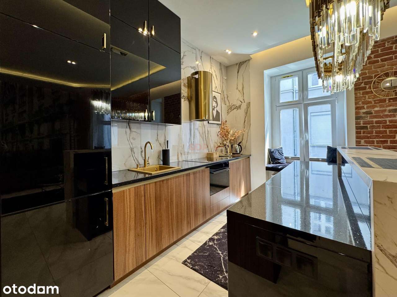 Nowoczesne studio w stylu glamour w Centrum Łodzi|Inwestycyjne|Student - Pełny obrazek: 2/15