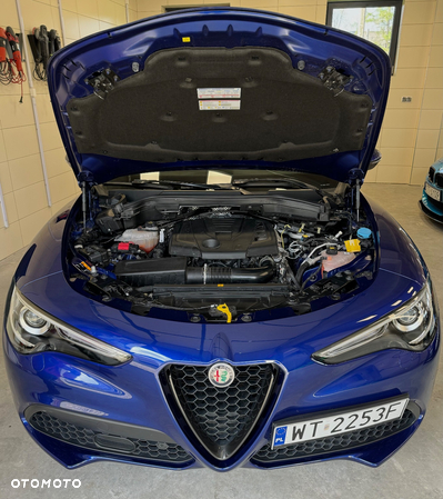 Alfa Romeo Stelvio 2.0 Turbo Sprint Q4 - 9