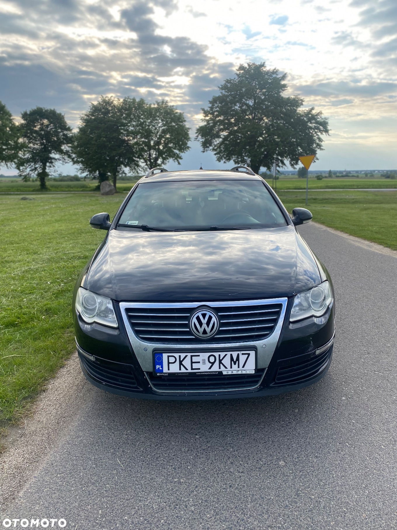 Volkswagen Passat - 8