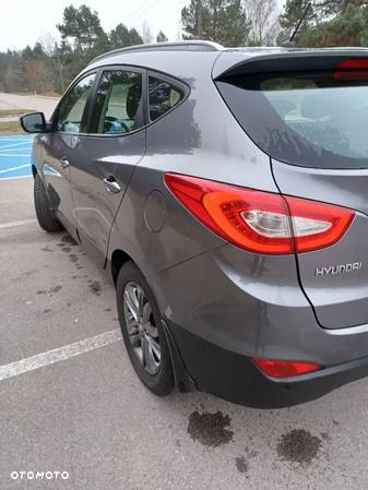 Hyundai ix35 2.0 CRDi Comfort 4WD - 4