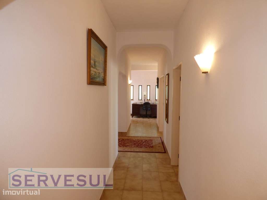 Charmosa moradia situada a apenas 1 km da vila de Paderne e a 20 mi...-29