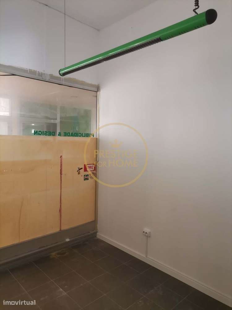 Espaço Comercial em Loulé-17