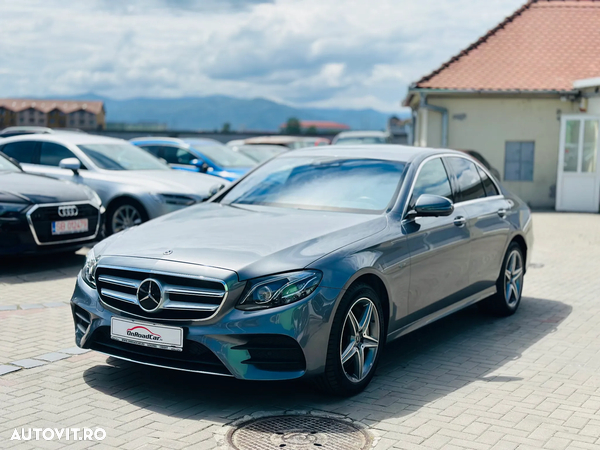 Mercedes-Benz E 300 9G-TRONIC AMG Line - 3