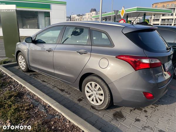 Hyundai I30 1.6 CRDi BlueDrive Classic + - 6