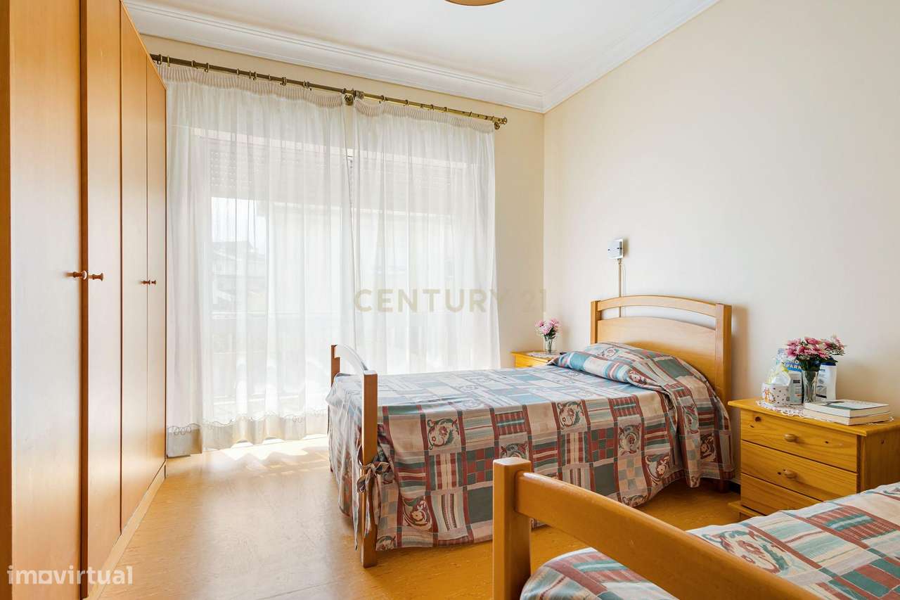 Moradia com Residência Sénior em Pleno Funcionamento à Venda - Grande imagem: 5/23