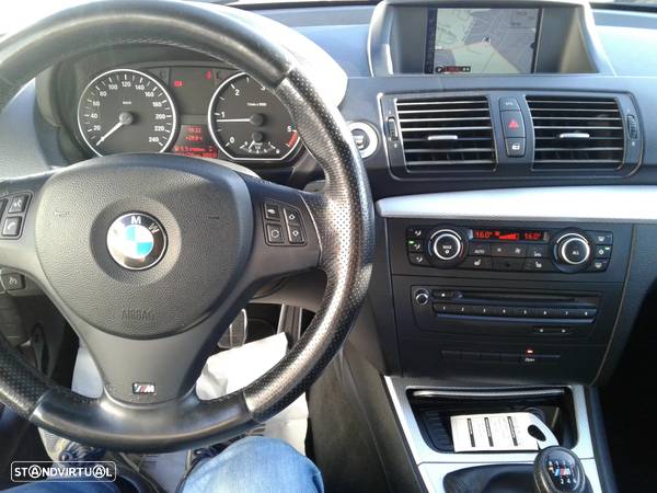 BMW 118 d Pack M - 9