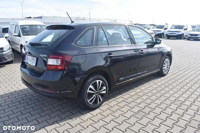 Skoda RAPID 1.6 TDI DPF Ambition - 6