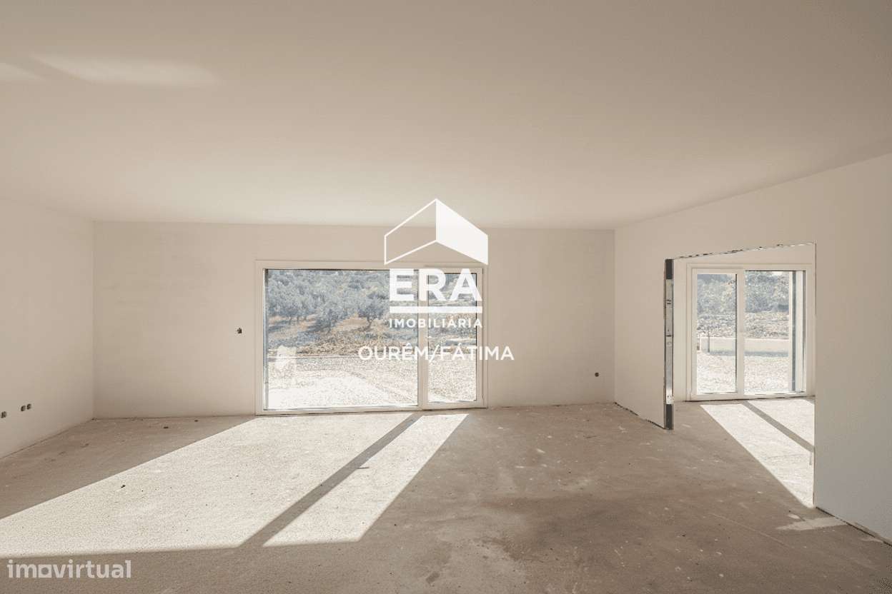 Moradia T4, térrea, em fase final de construção - Grande imagem: 3/26