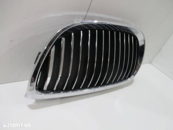 Grila radiator stanga BMW Seria 3 E90 An 2008-2012 - 7