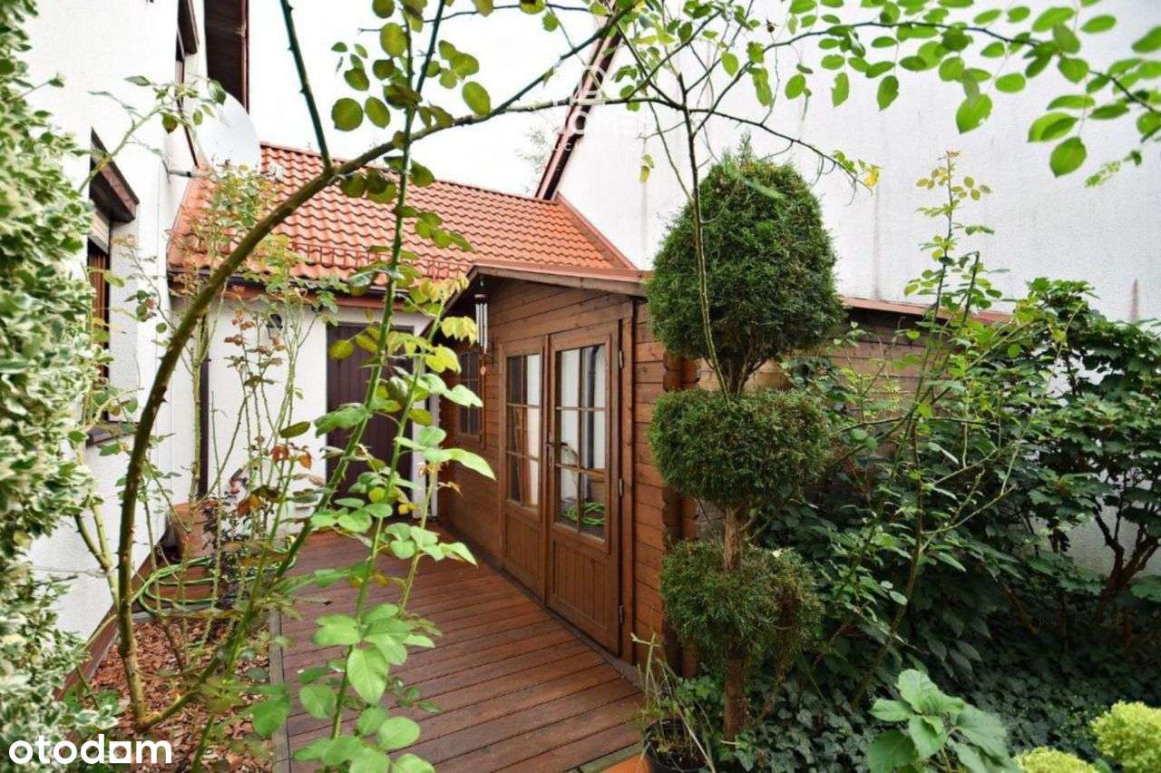 Unikatowy dom do zamieszkania w Garwolinie-17