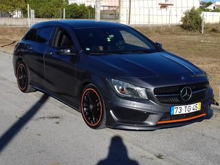 Mercedes-Benz CLA 220 d Shooting Brake AMG Line Aut.