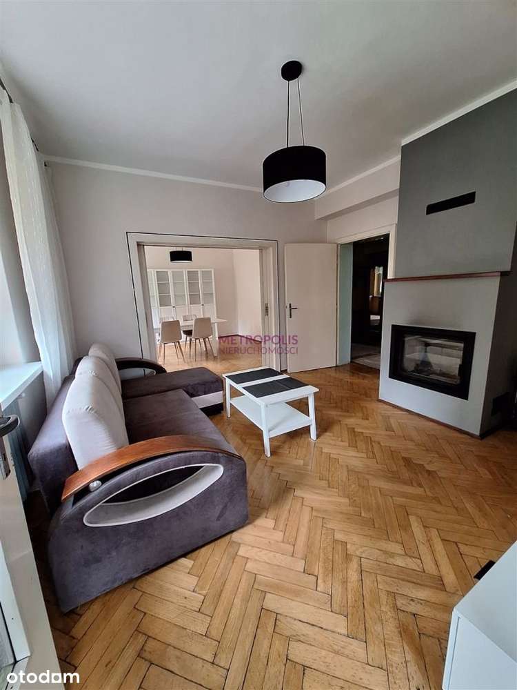 Dom w samym centrum miasta z wyposażeniem-10