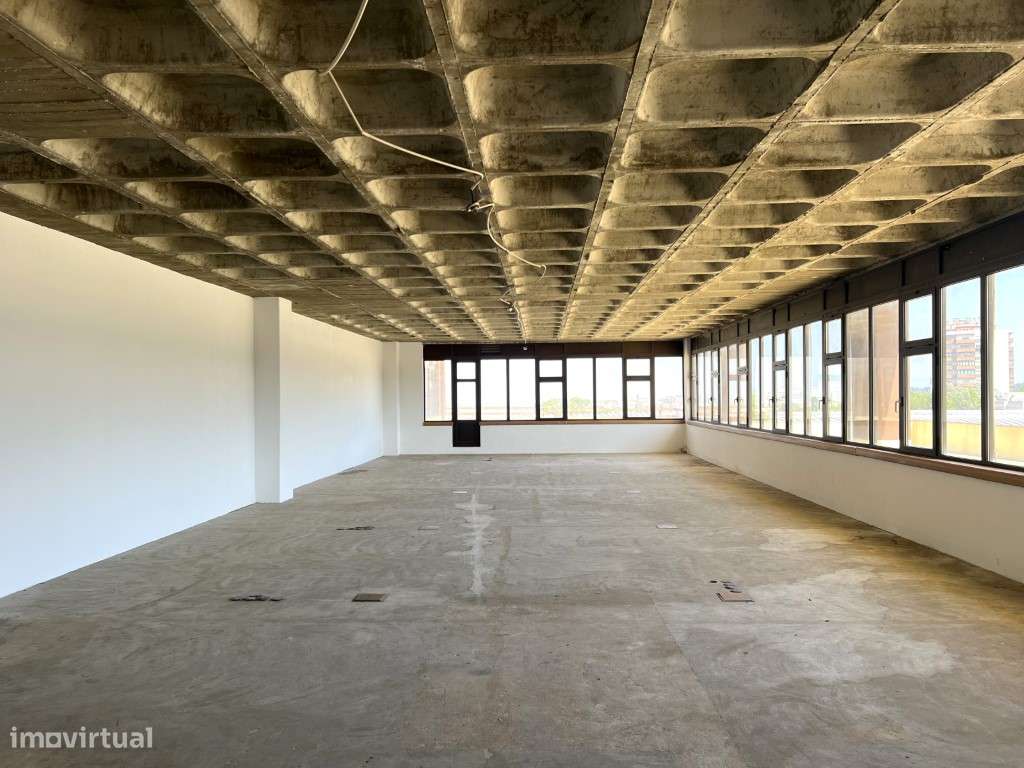 Escritório em Alfragide com 495 m2 - Financiamento até 100%-9