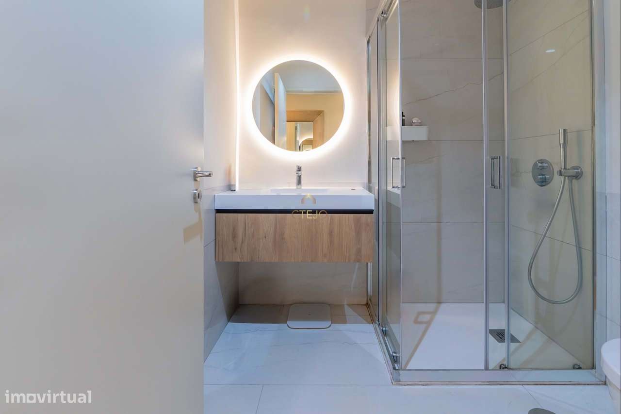 Fantástico T2 na Nova Urbanização Portela-20