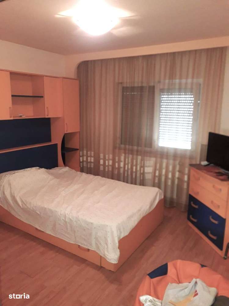 Apartament 3 camere decomandate cu vedere deosebita, etaj 8, Micro 21 - Imagine principală: 5/8