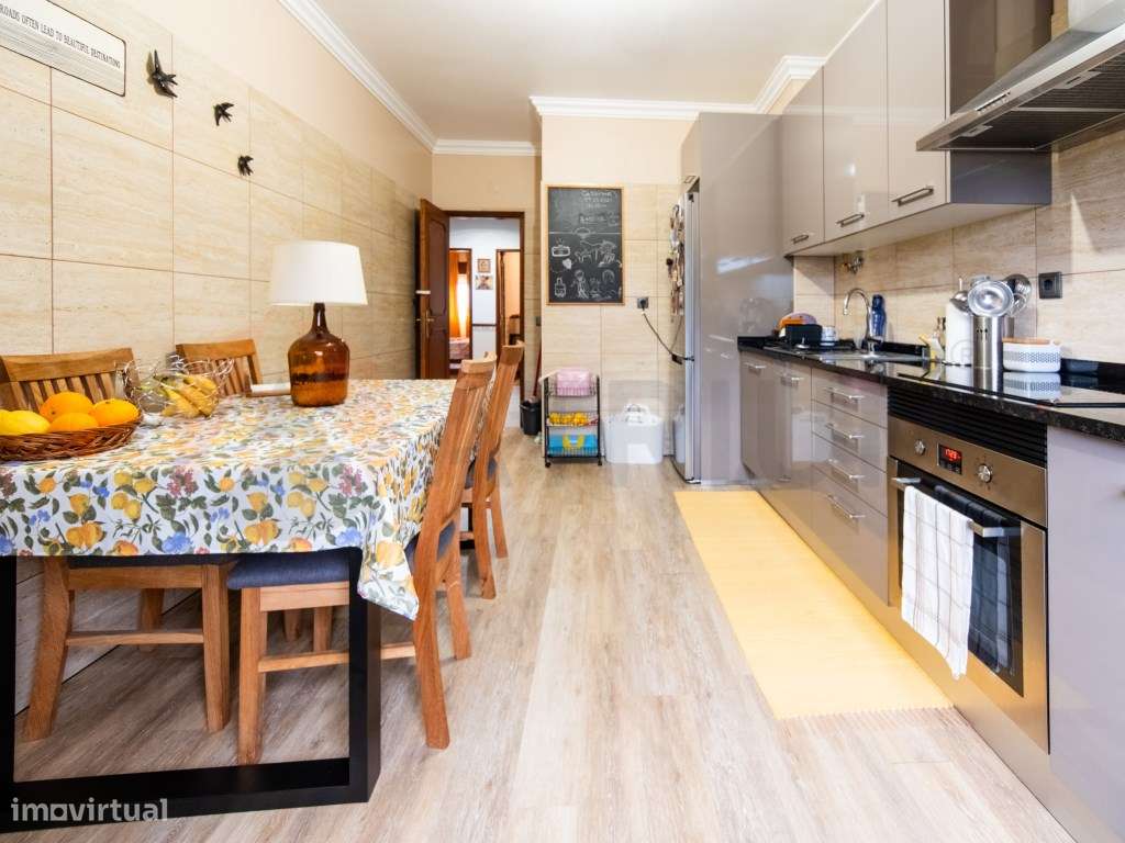 Apartamento T2 à venda no Poço Mouro - Setúbal-5