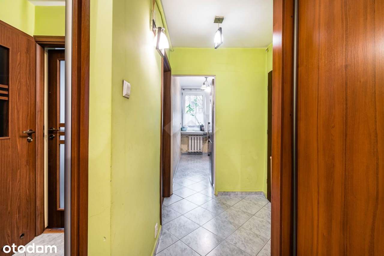 3 pokoje| osobna kuchnia| loggia|piwnica| tramwaj-13