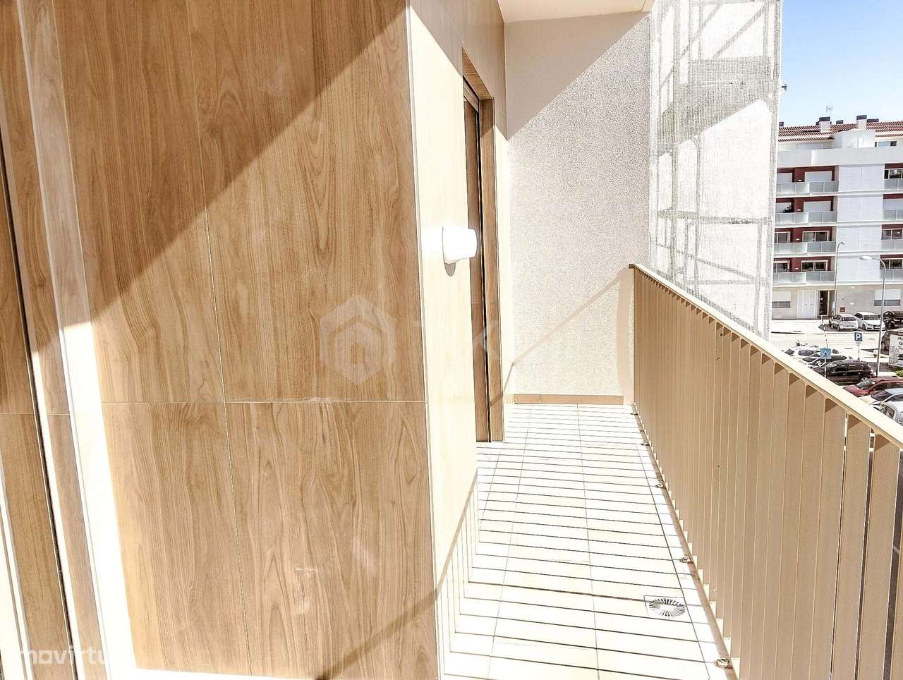 Apartamento T3 + 1 DUPLEX  com garagem/BOX  e arrumos à venda em Monti-12