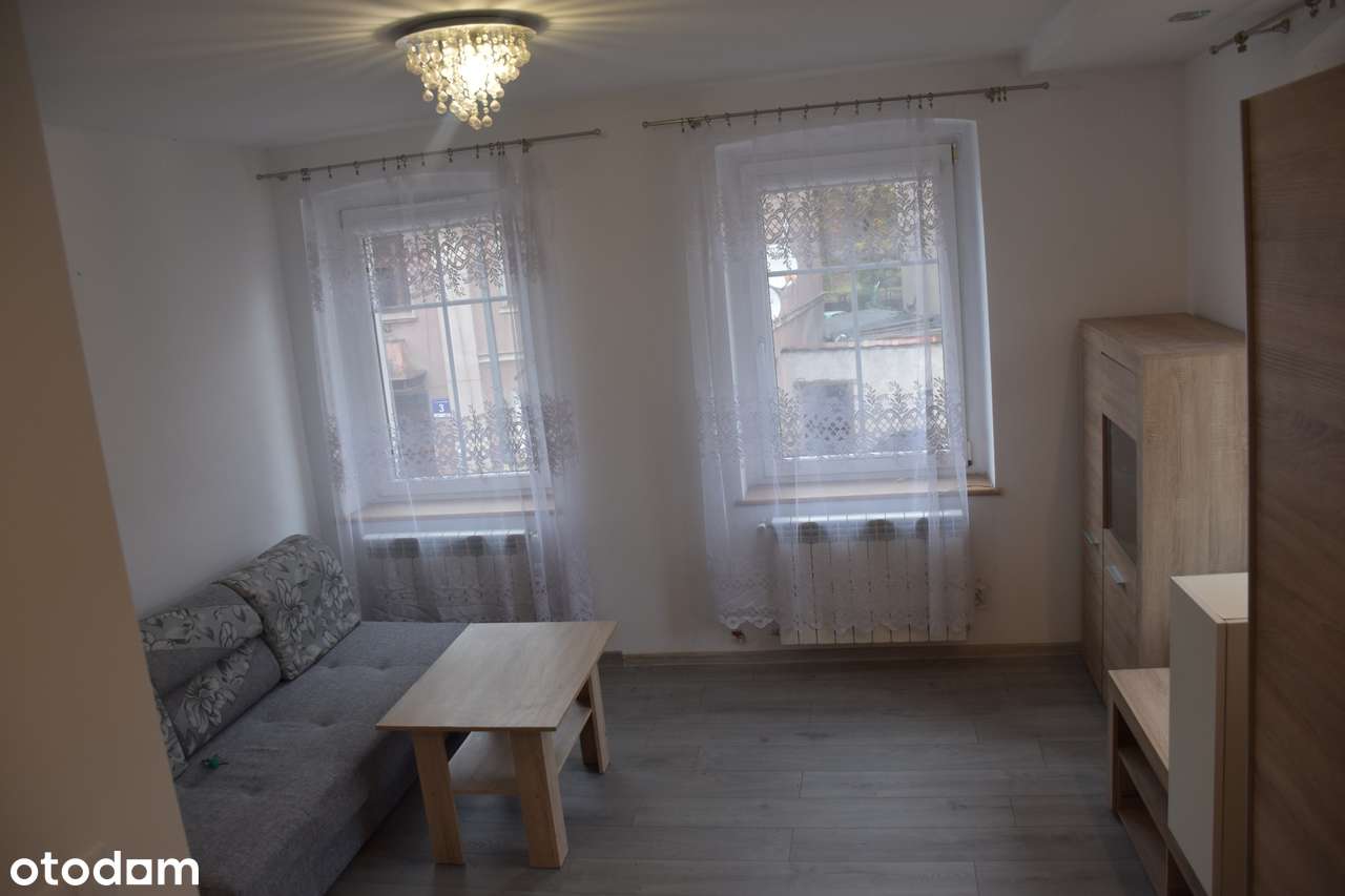 Sprzedam mieszkanie , Jawor-0