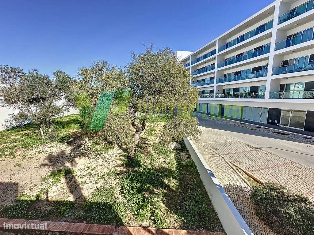 Moradia Geminada T2+2 Remodelada com Garagem, Espaço Exterior e Exc...-21
