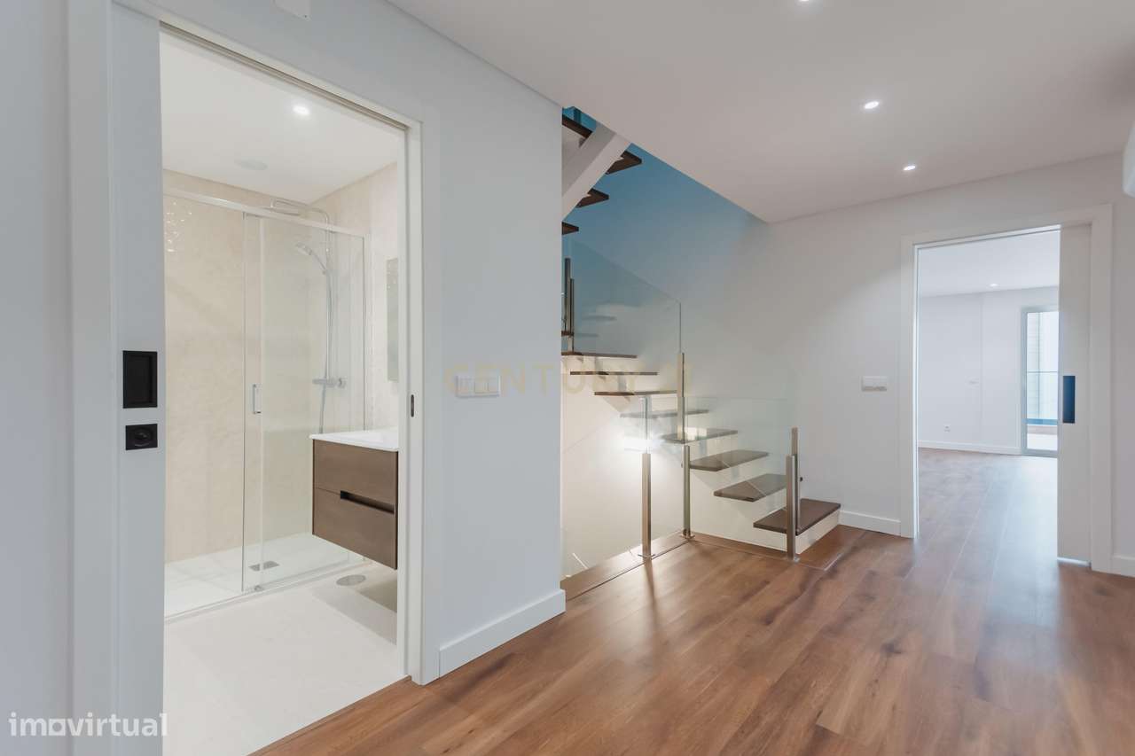 Moradia T3 de excelência no centro de Leiria - Grande imagem: 3/55