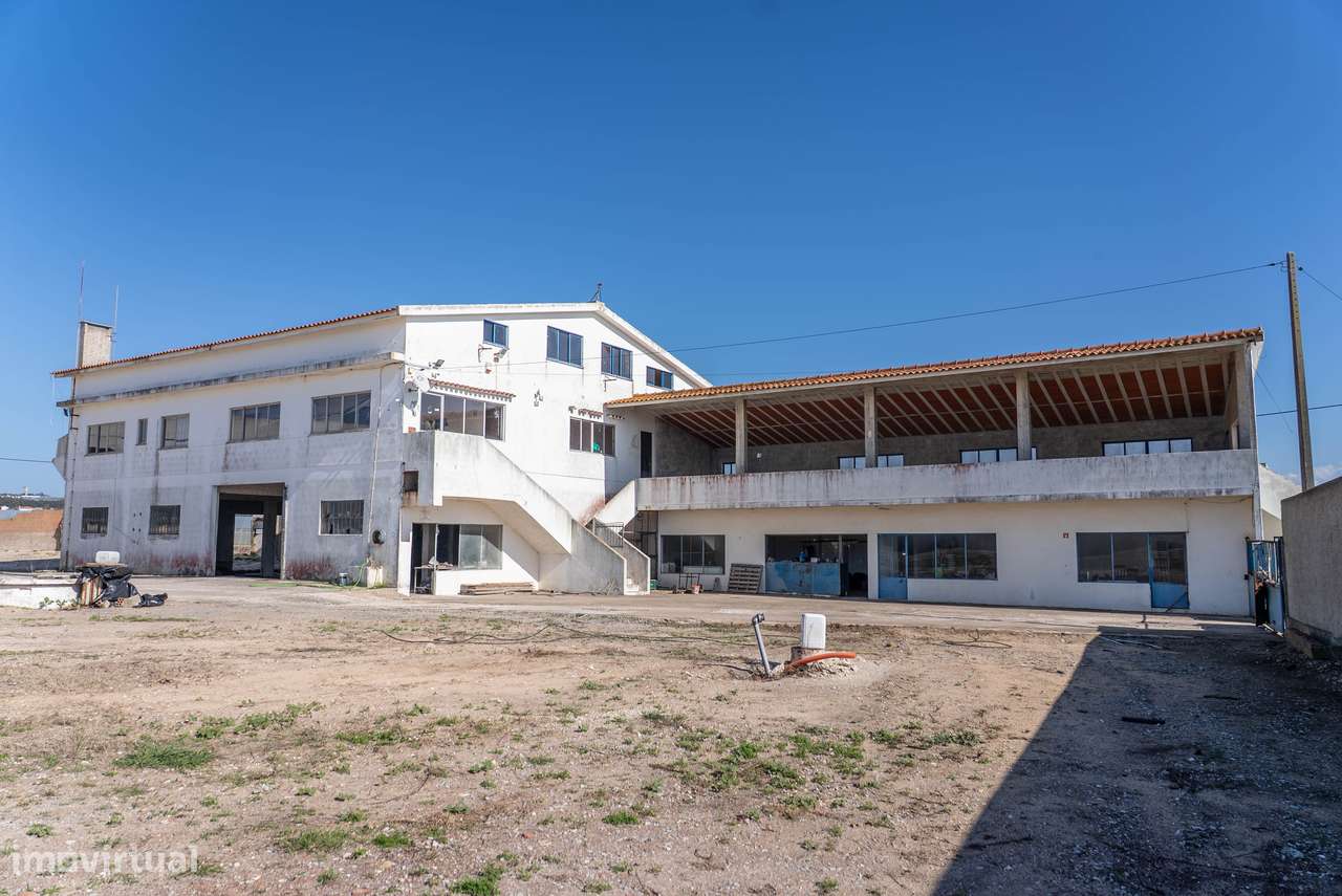 Entreposto em A-dos-Cunhados 8040m2-6