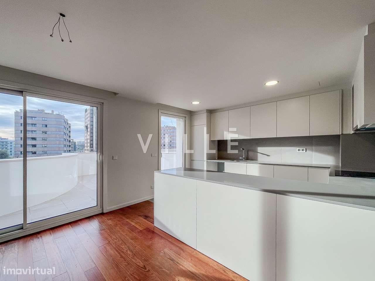 Apartamento T2 Venda em Glória e Vera Cruz,Aveiro - Grande imagem: 3/32