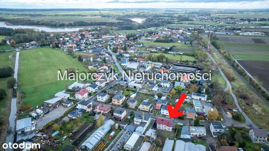 Dom z zapleczem gospodarczym - Błotnica-12