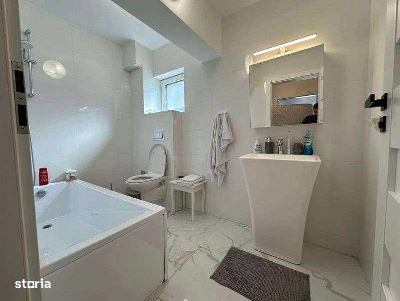 PF vand casa la cheie cartier Europa - Imagine principală: 5/8