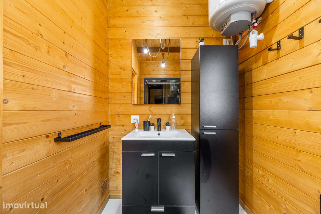 Moradia individual T2 térrea com piscina-21