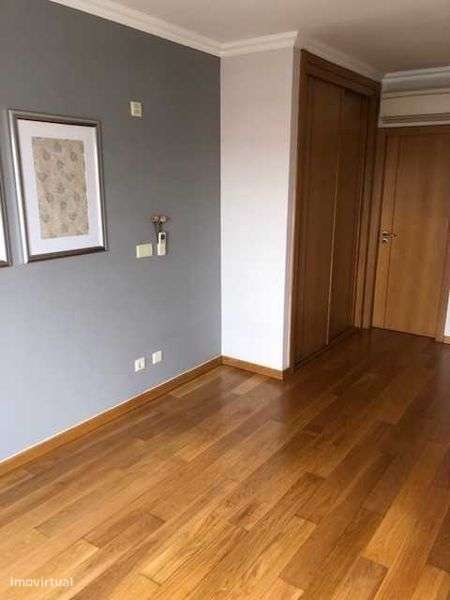 T3 Colinas Do Cruzeiro com Garagem box 3 carros - Grande imagem: 5/11