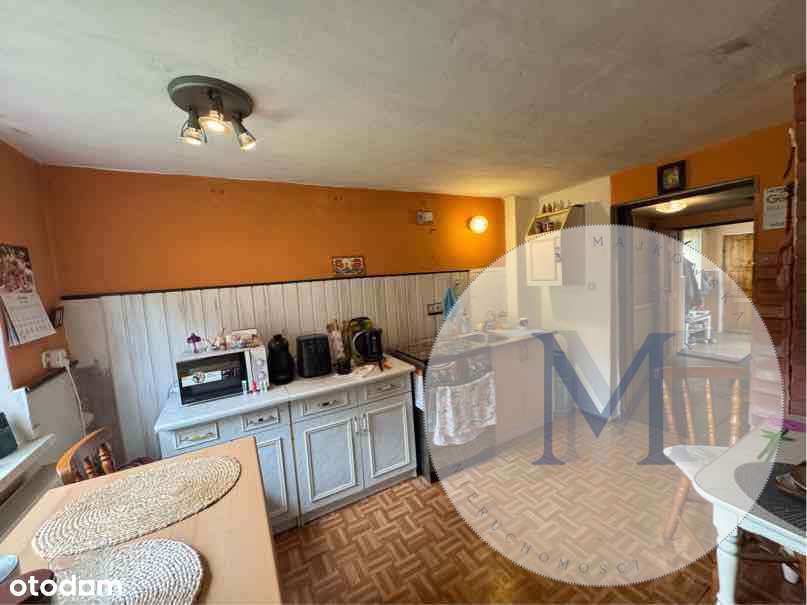 Dom do aranżacji w Wężyskach w spokojnej okolicy-2