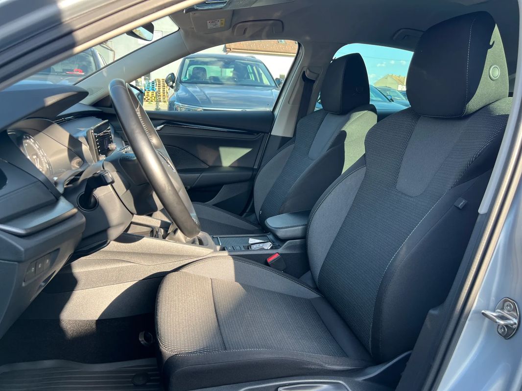 Skoda Octavia 1.5 TSI Ambition - 9