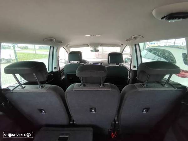 SEAT Alhambra 2.0 TDi Xcellence DSG - 16