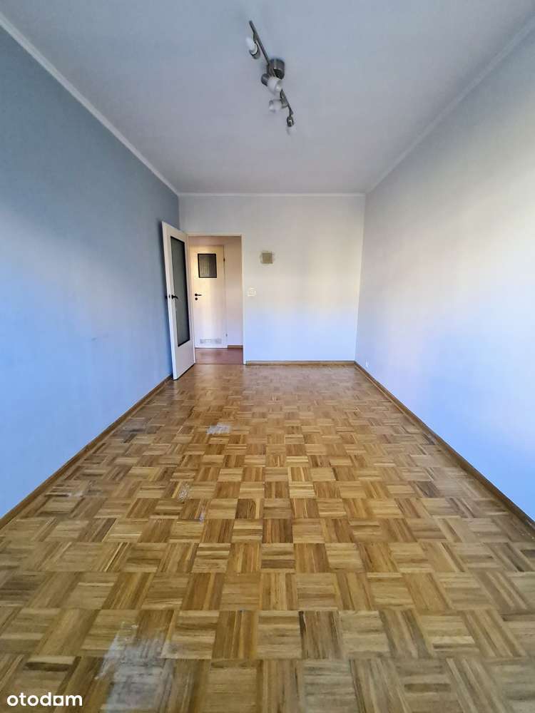 3-4 pokoje, blisko metra, 2 miejsca i duża komórka w cenie!-10