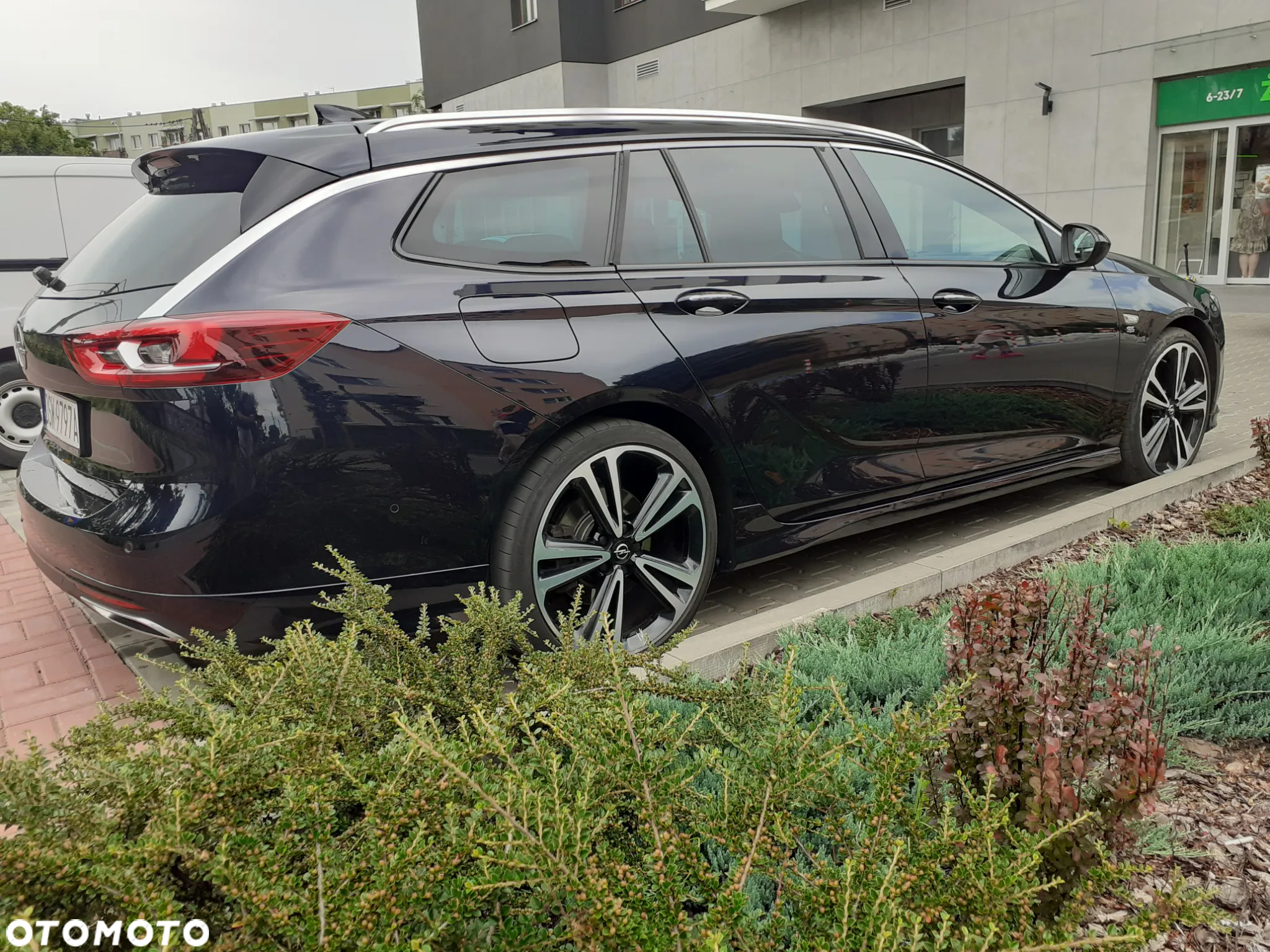 Opel Insignia CT 2.0 T 4x4 Exclusive S&S - 25
