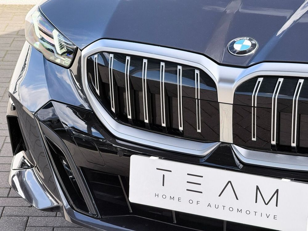 BMW Seria-5 520D Xdrive MHEV M Sport Edition 2026 — zdjęcie 6
