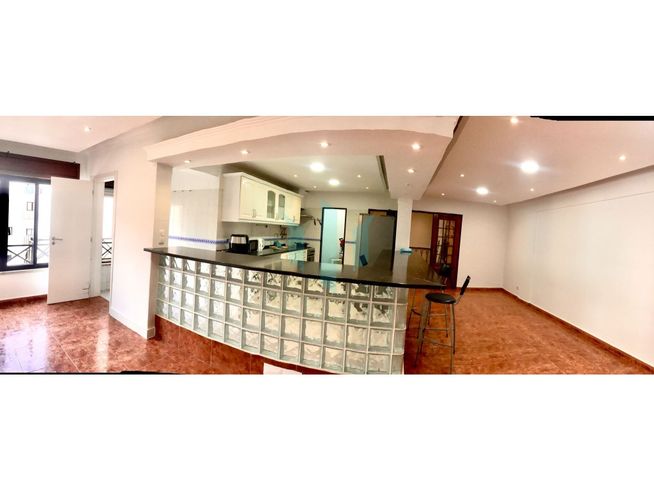 Apartamento T3 com Suite, Lareira e Áreas Amplas em Rio de Mouro-0