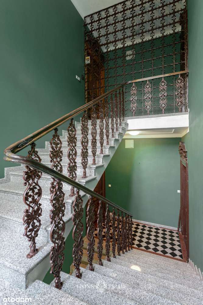 Mieszkanie w kamienicy z 1900 roku/ Targowa-5