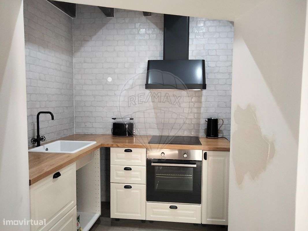 Moradia T5 para venda-6